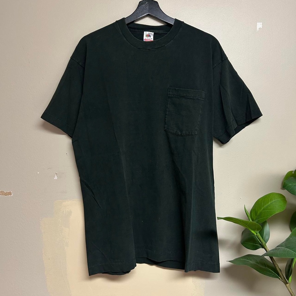 Vintage 90s Fruit of the Loom Faded Black Selvedge Pocket T Shirt Mens XL USA
